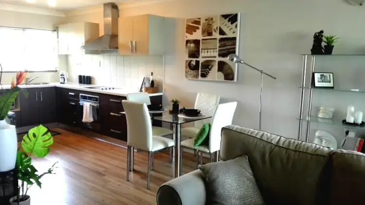 5/282 Lake Street, Cairns North QLD 4870