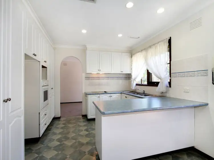Second view of Homely house listing, 2 Mayfield Court, Croydon VIC 3136