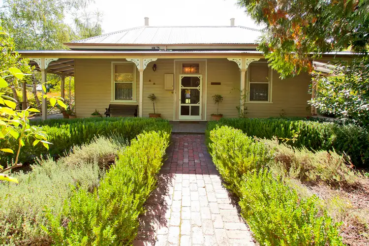 4 Williams Street, Beechworth VIC 3747