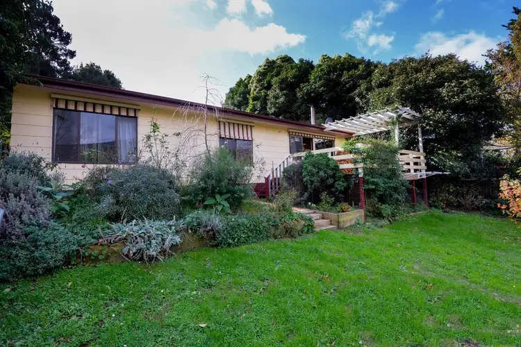 10 Hill Road, Warburton VIC 3799