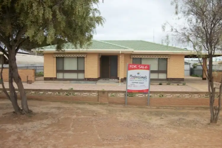 4 George Street, Wallaroo SA 5556