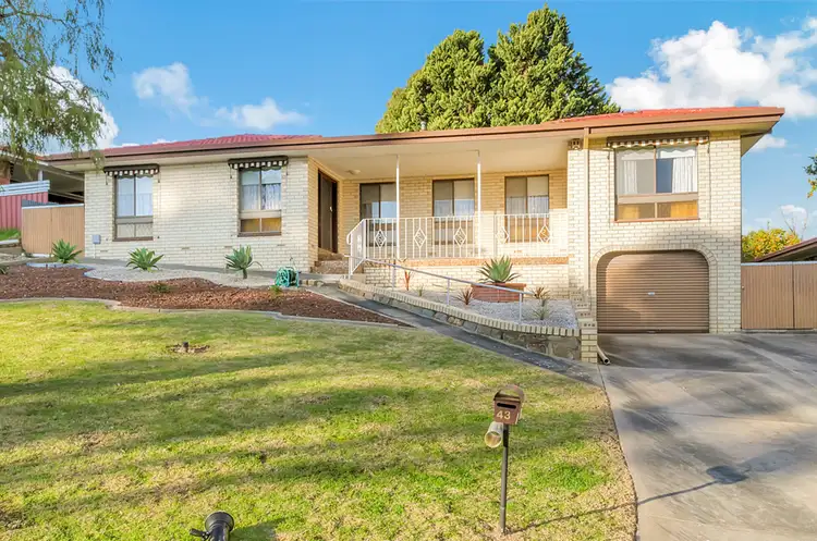 43 Heysen Avenue, Hope Valley SA 5090
