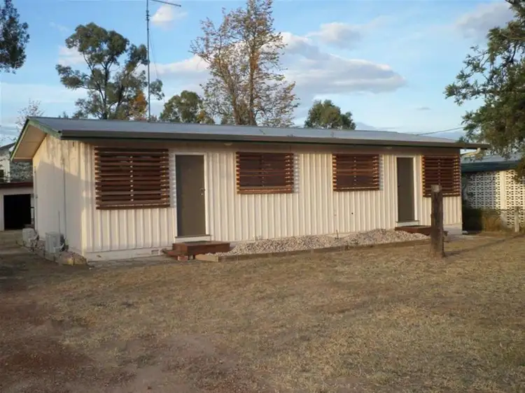 65 Edith Street, Miles QLD 4415