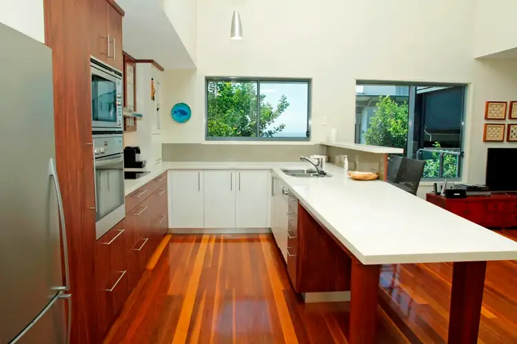 Fifth view of Homely villa listing, 5/4 Cumming Parade, Point Lookout QLD 4183