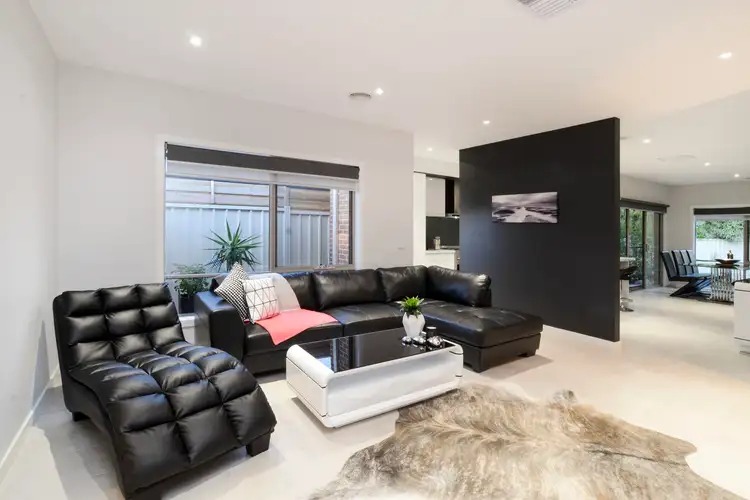 Fourth view of Homely house listing, 2/4 Bunya Court, Taylors Lakes VIC 3038