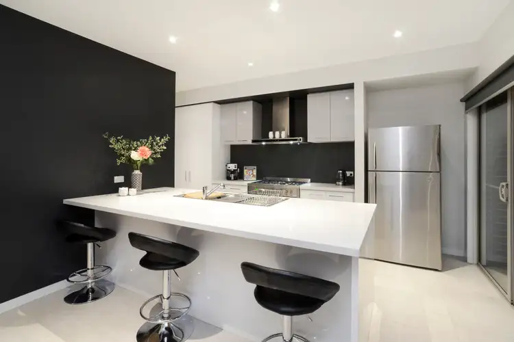 Sixth view of Homely house listing, 2/4 Bunya Court, Taylors Lakes VIC 3038