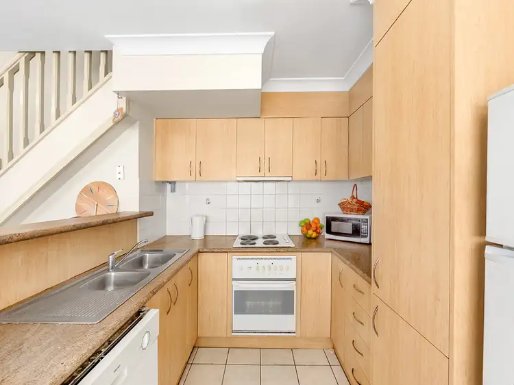 Fourth view of Homely townhouse listing, 2/33 Chaucer Street, Moorooka QLD 4105