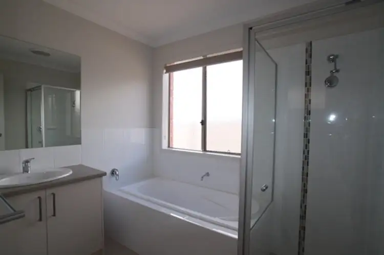 Seventh view of Homely house listing, 138 Wesley Street, Kangaroo Flat VIC 3555