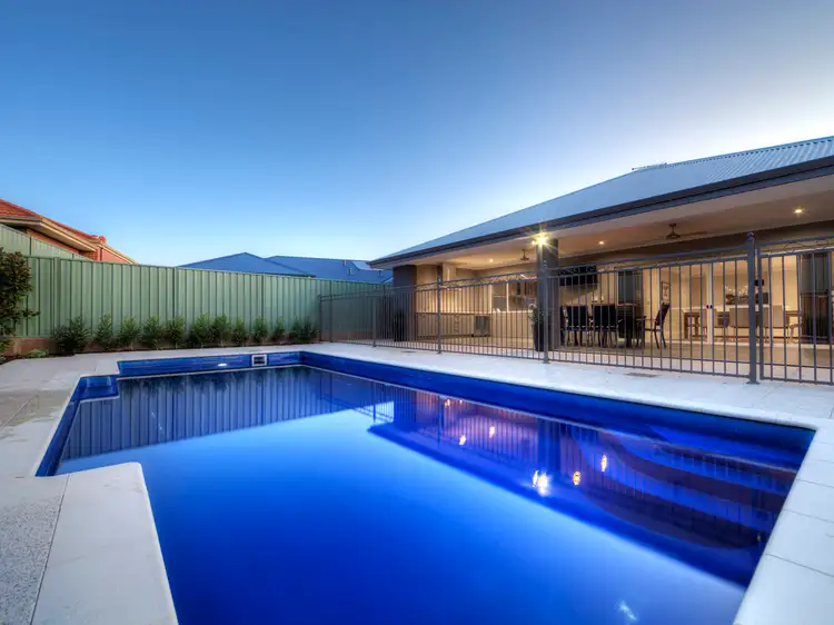 60 Drummond Gardens, Helena Valley WA 6056