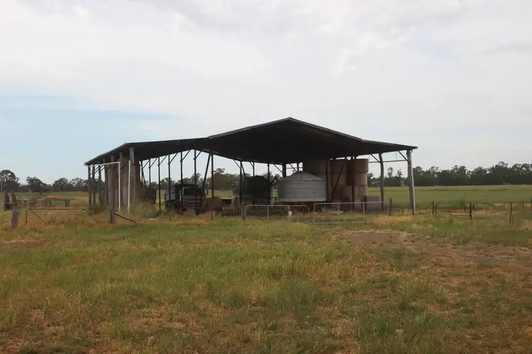 Fifth view of Homely rural property listing, 676 Carisbrook-Eddington Road, Carisbrook VIC 3464