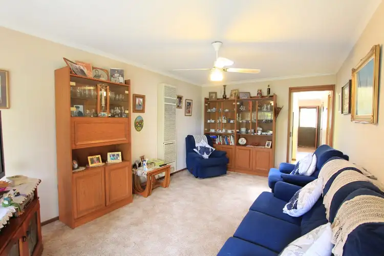 Second view of Homely house listing, 2/256 Mackenzie (West) Street, Kangaroo Flat VIC 3555
