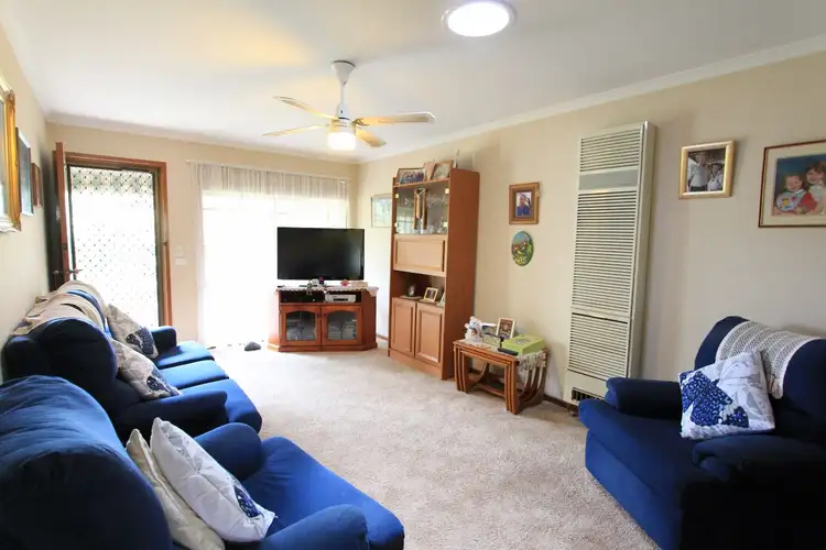 Fifth view of Homely house listing, 2/256 Mackenzie (West) Street, Kangaroo Flat VIC 3555