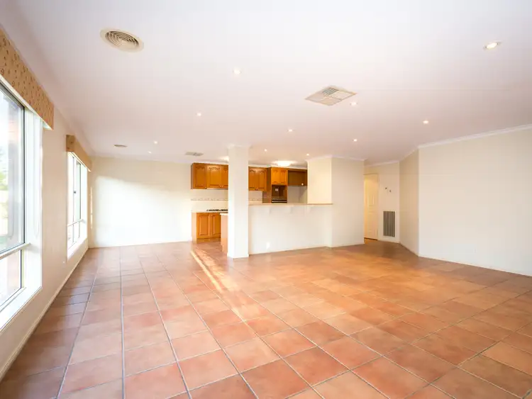 Seventh view of Homely house listing, 3 John Findlay Place, Shepparton VIC 3630