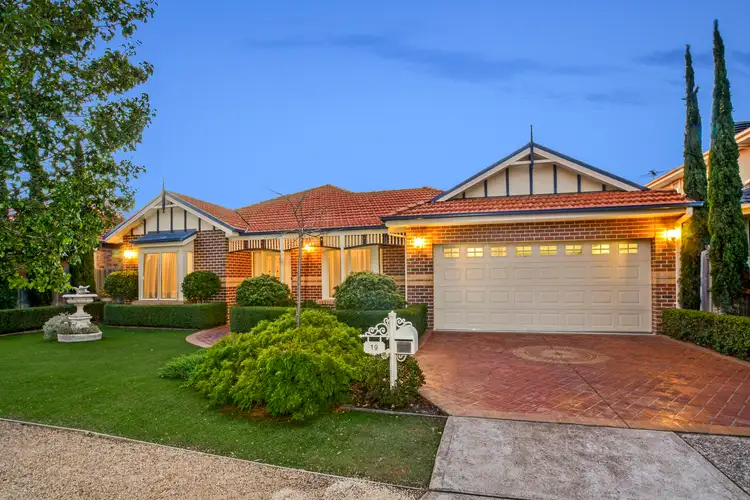19 University Drive, Taylors Hill VIC 3037
