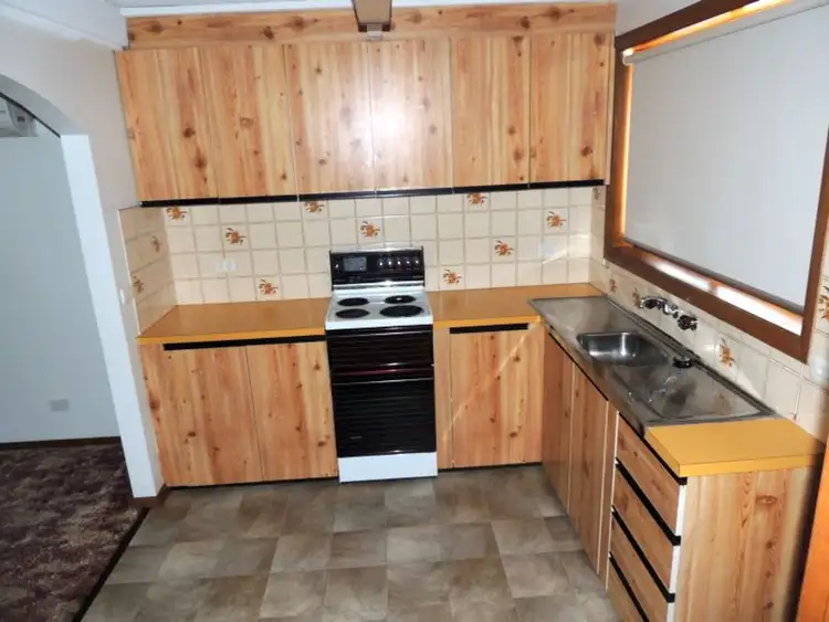 Second view of Homely townhouse listing, 10/7 Hunter Street, Tatura VIC 3616