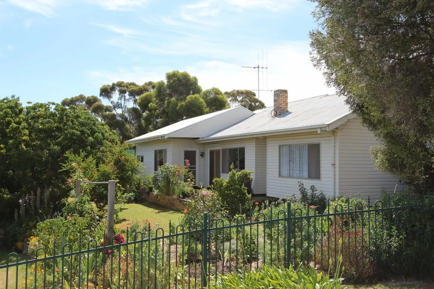 Main view of Homely house listing, 6-8 Ruth Street, Golden Square VIC 3555