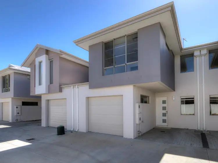 12/39 Edinburgh Road, Forrestfield WA 6058