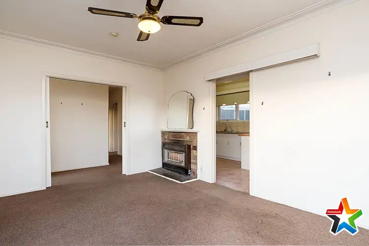 Third view of Homely house listing, 25 Bridges Avenue, Mooroolbark VIC 3138