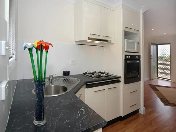 18 Shepherds Hill Road