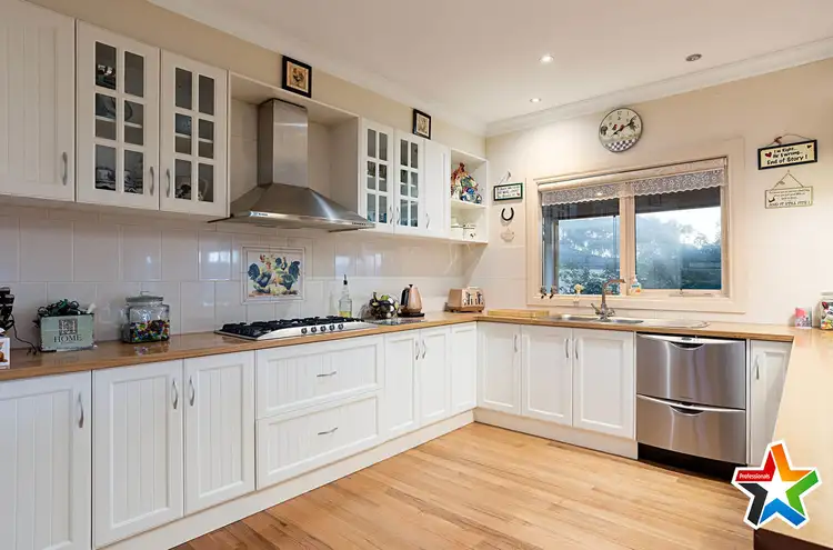 Fifth view of Homely house listing, 19 Mandl Close, Lilydale VIC 3140