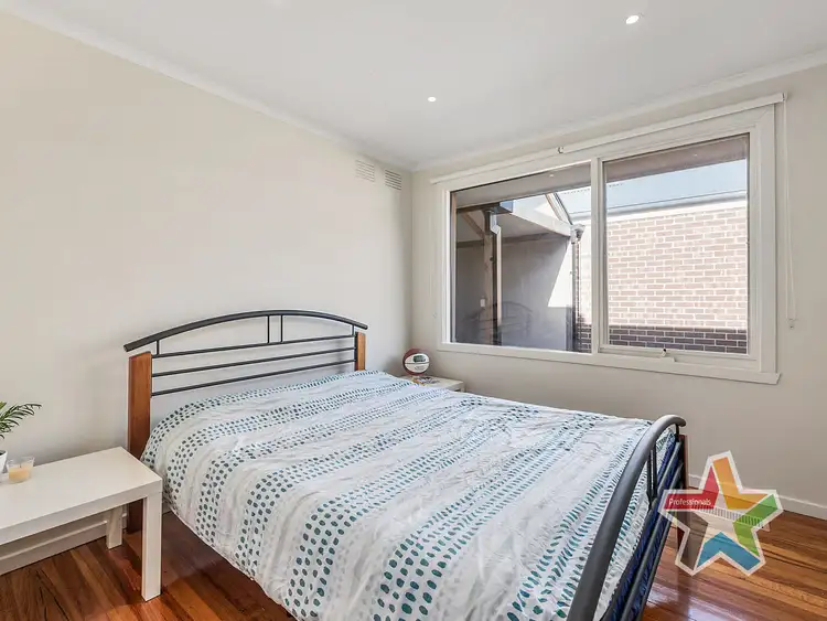 Sixth view of Homely house listing, 19 Landstrom Quadrant, Kilsyth VIC 3137