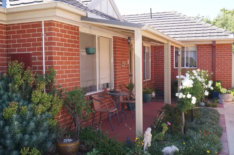 4/4 Dans Street, Shepparton VIC 3630
