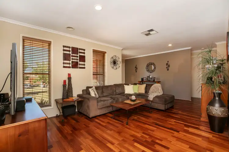 Fourth view of Homely house listing, 4 Berthon Crescent, Hillside VIC 3037