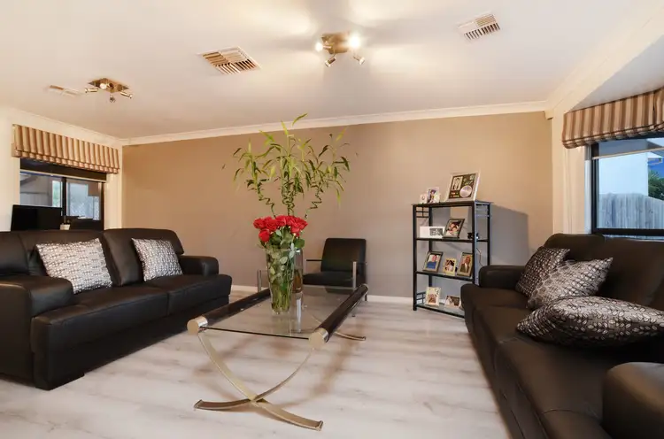Fifth view of Homely house listing, 7 Orion Close, Taylors Lakes VIC 3038