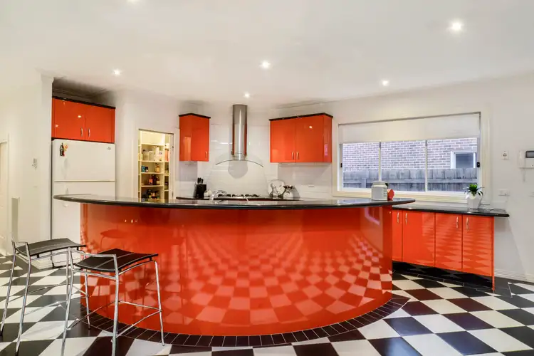 Second view of Homely house listing, 6 Lindsay Court, Taylors Lakes VIC 3038