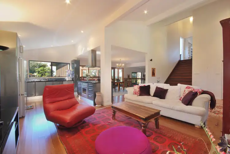 10 Tongarra Drive, Ocean Shores NSW 2483