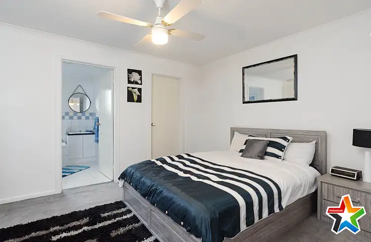 Sixth view of Homely house listing, 25 Landscape Drive, Mooroolbark VIC 3138
