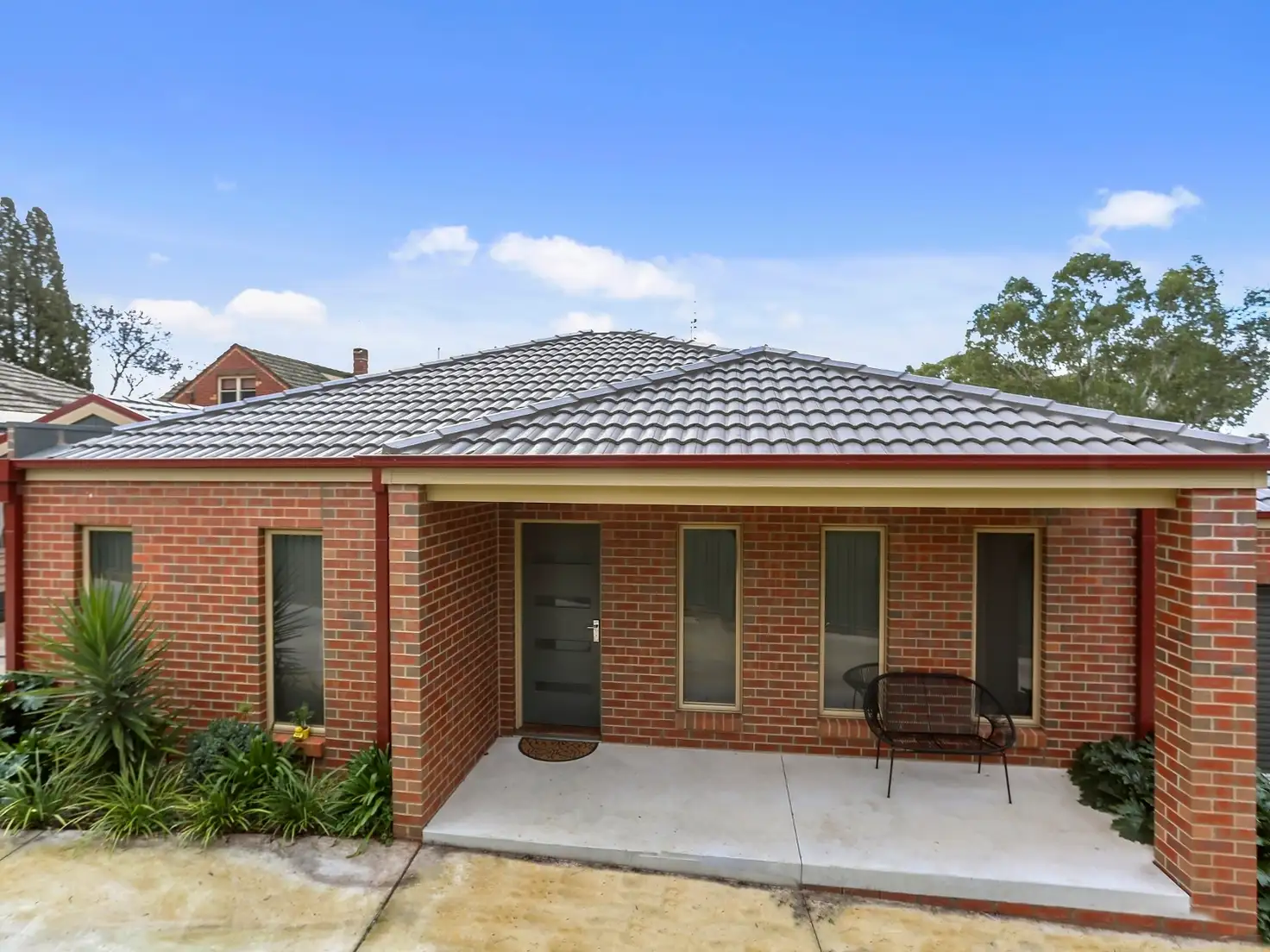 Main view of Homely house listing, 2/17 Spring Gully Road, Quarry Hill VIC 3550