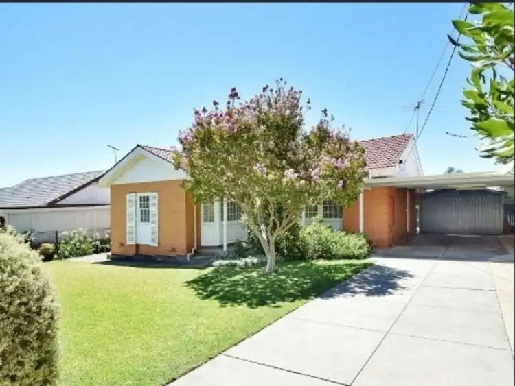 11 Lowan Drive, Ingle Farm SA 5098
