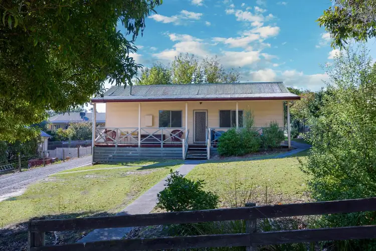 27 Hoddle Street, Yarra Junction VIC 3797