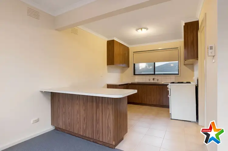 Fifth view of Homely unit listing, 2/5 McComb Street, Lilydale VIC 3140