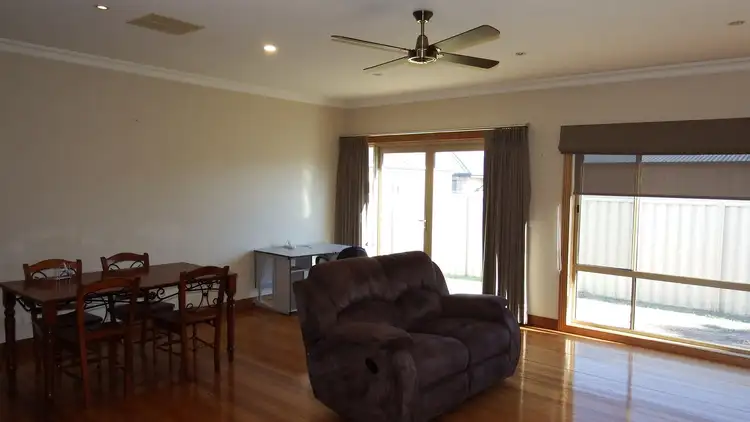 Fifth view of Homely unit listing, 2/21 Menzies Crescent, Shepparton VIC 3630