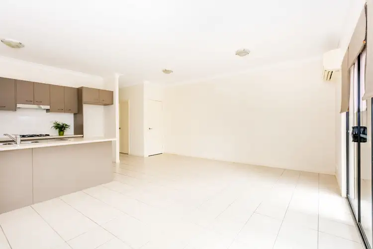 Fifth view of Homely house listing, 2/8 Conway Street, Waterford QLD 4133