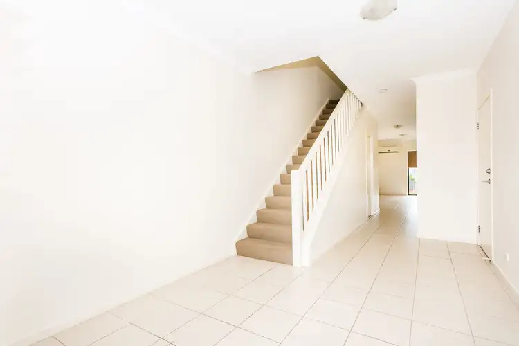 Sixth view of Homely house listing, 2/8 Conway Street, Waterford QLD 4133