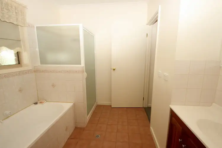 Sixth view of Homely house listing, 25 Mcneil Street, Carisbrook VIC 3464