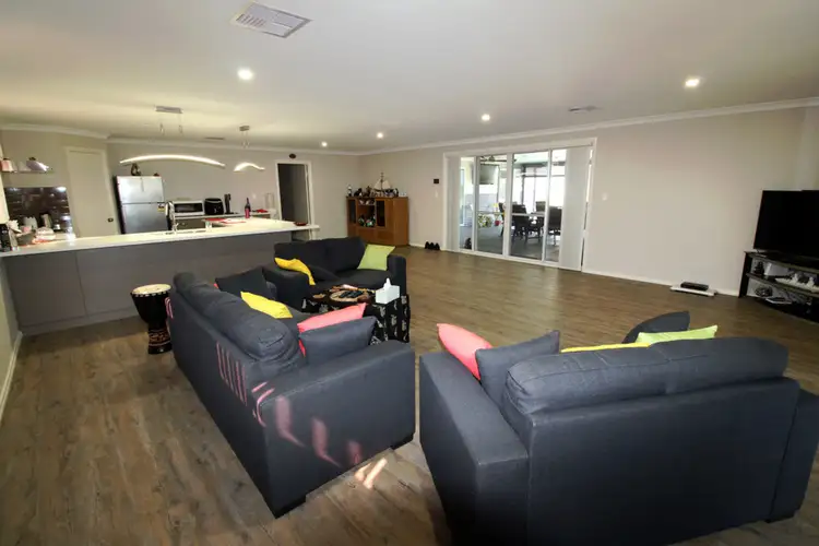 235 Geronimo Crescent, Jurien Bay WA 6516