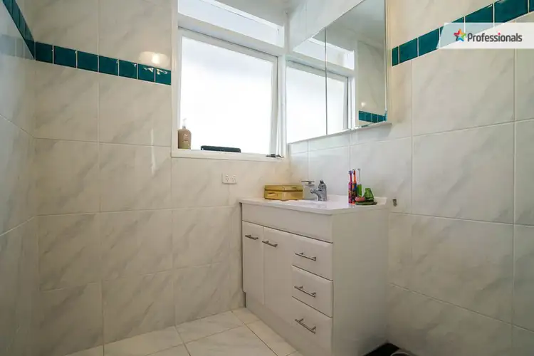Fifth view of Homely house listing, 5 Janet Street, Boronia VIC 3155
