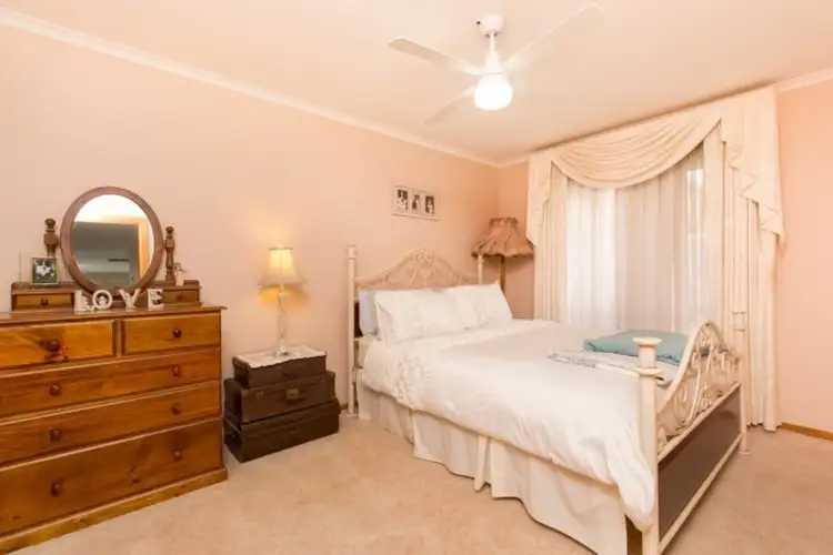 Fourth view of Homely unit listing, 4 Curran Close, Mildura VIC 3500