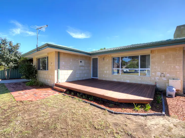 7 Bunney Road, Kelmscott WA 6111