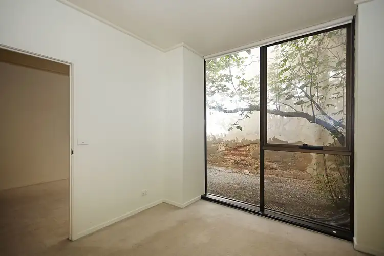 Third view of Homely apartment listing, 6/88 Franklin Street, Melbourne VIC 3000