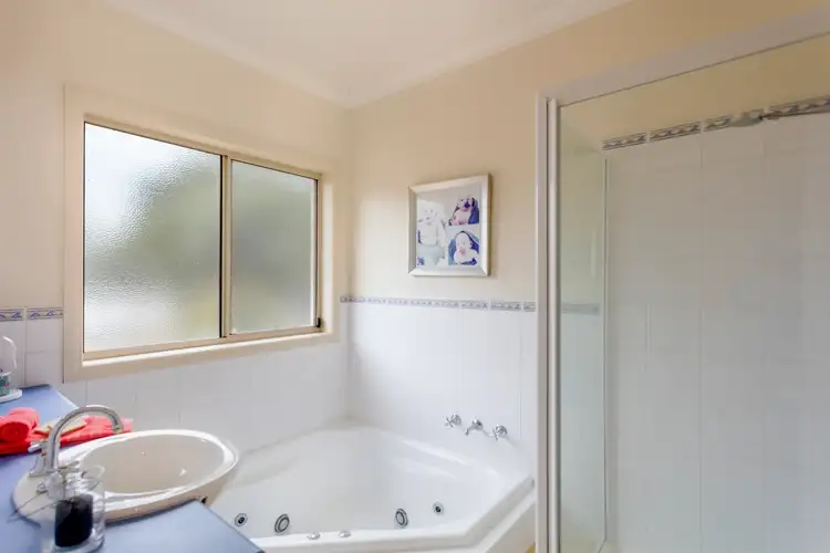Seventh view of Homely house listing, 15 Higgins Hill Drive, Maiden Gully VIC 3551