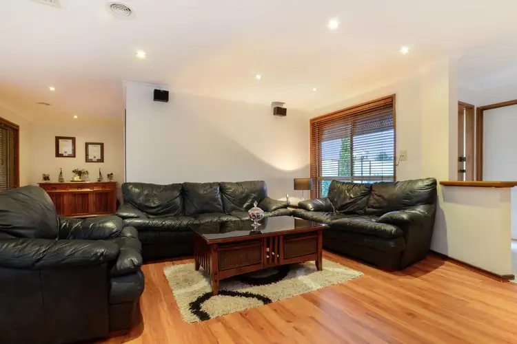 Fifth view of Homely house listing, 3 Sirius Court, Keilor Downs VIC 3038