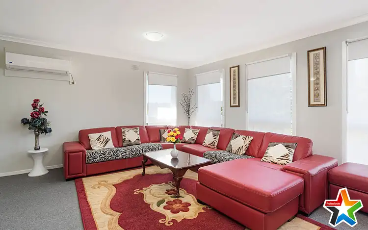 71 Carronvale Road, Mooroolbark VIC 3138