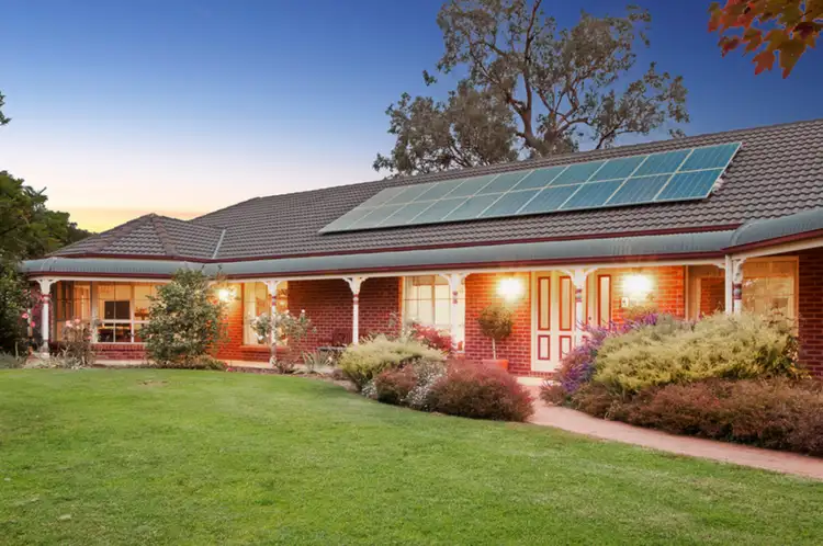 Second view of Homely house listing, 4 Hylton Court, Wodonga VIC 3690