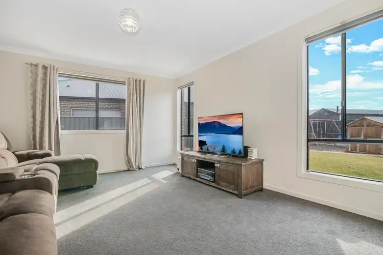 Fourth view of Homely house listing, 9 Oakbank Place, Marong VIC 3515