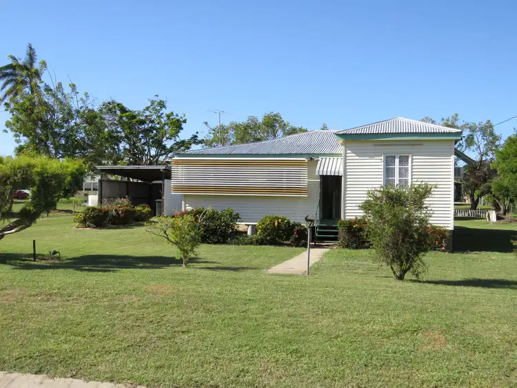 7 Reynolds Street, Bowen QLD 4805